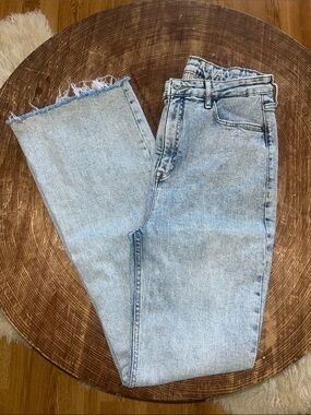 Old Navy Higher High Rise Flare Light Blue Jeans with Frayed Hem Size 8